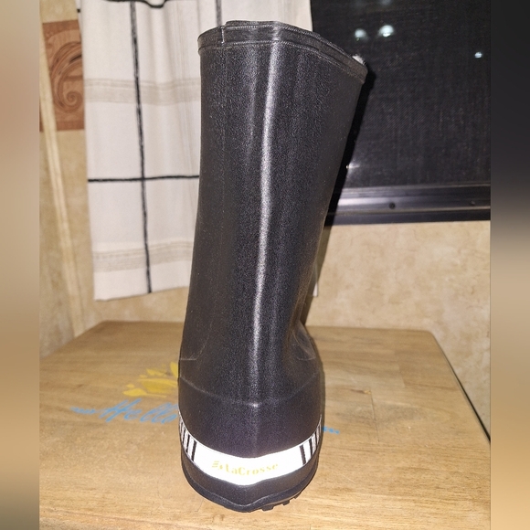 La Crosse Tracton 12" Overshoe Black Heavy-Duty Boots with Buckle Straps - Picture 3 of 14